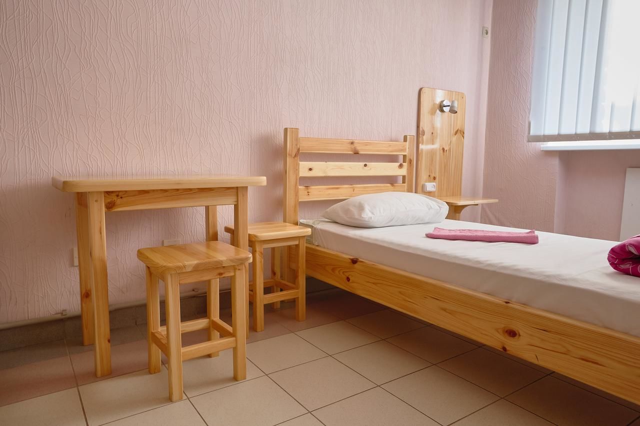 Хостелы KramHostel Краматорск-5